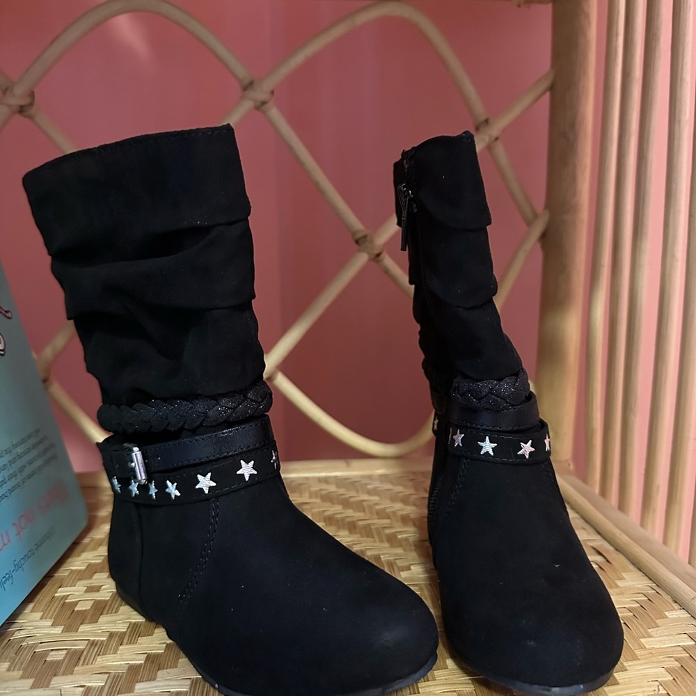 Kohl's Black Star-Accent Mid-Calf Boots